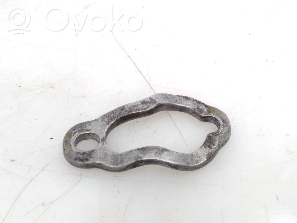 Abrazadera del inyector de combustible