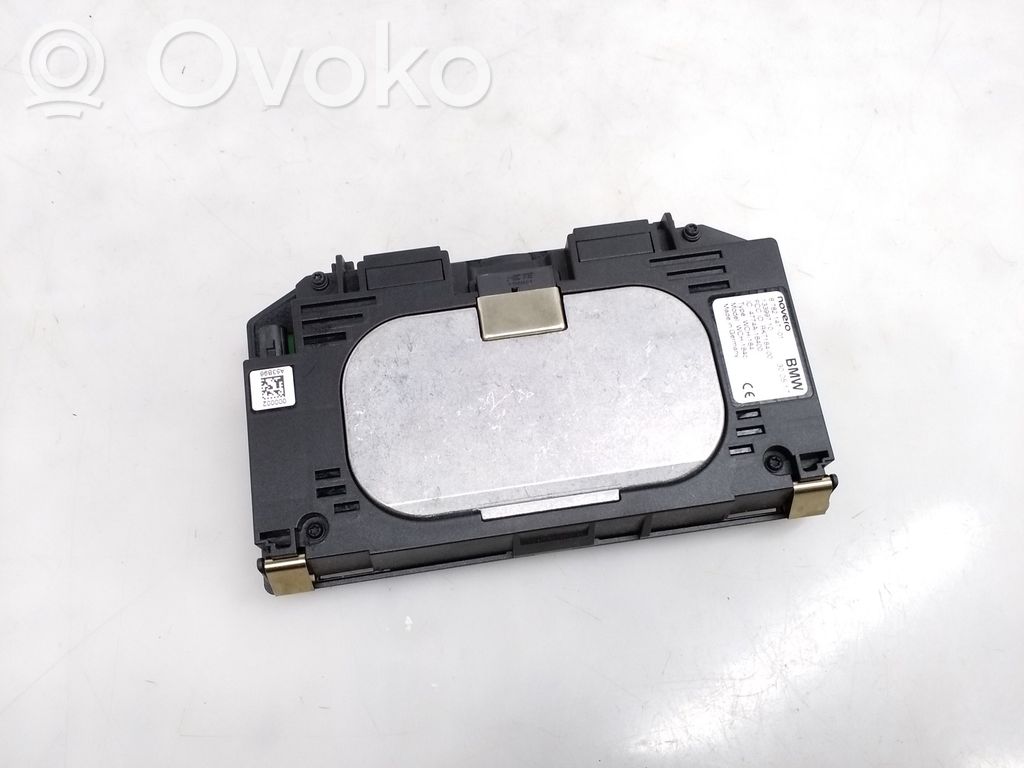 BMW 7 G11 G12 Wireless charging module 