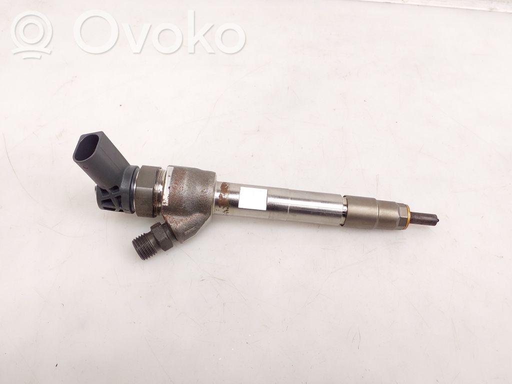 Inyector de combustible   8514148,0445110743