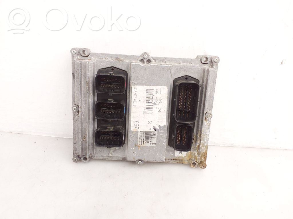 Engine control unit/module   4G2907401B,0281031729