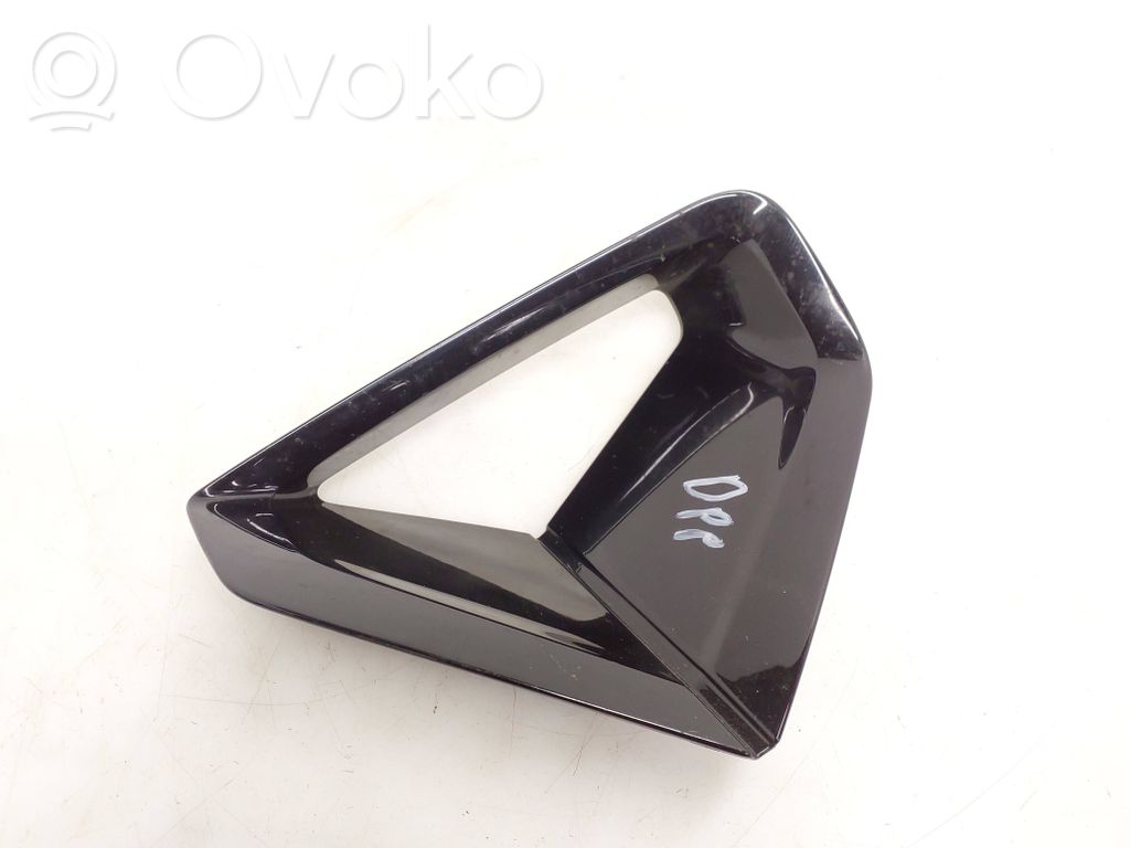 Audi e-tron Front bumper lower grill 