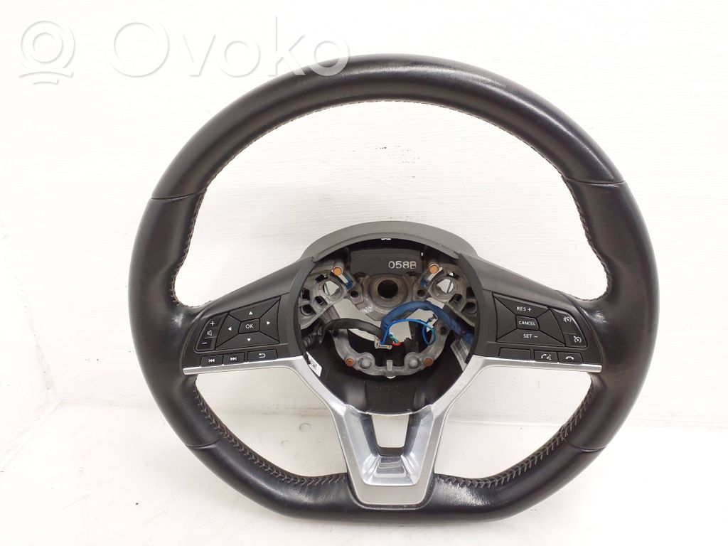 Nissan Qashqai Ohjauspyörä 