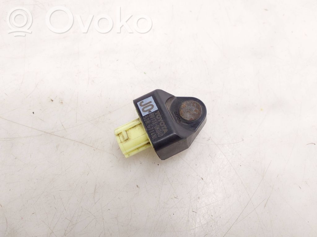 Toyota Hilux VIII Senzor impact/declanșare airbag 