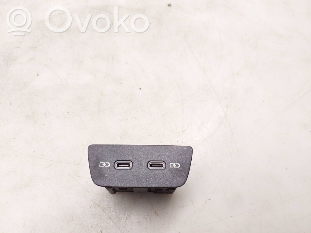 Volkswagen Tiguan Enchufe conector USB 