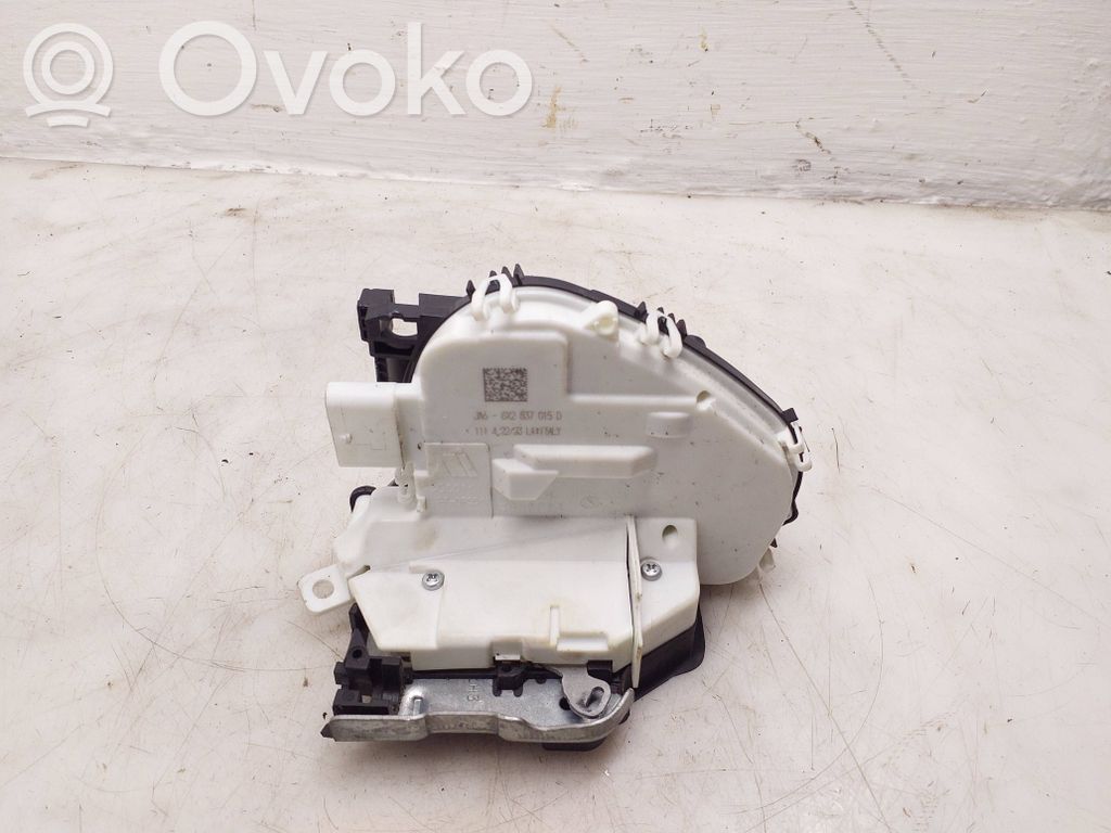 Audi A5 Front door lock 