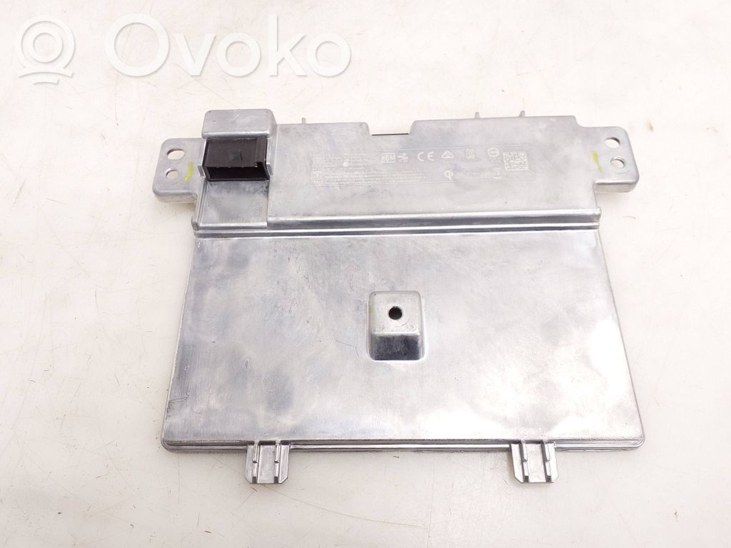 Tesla Model 3 Module de charge sans fil 