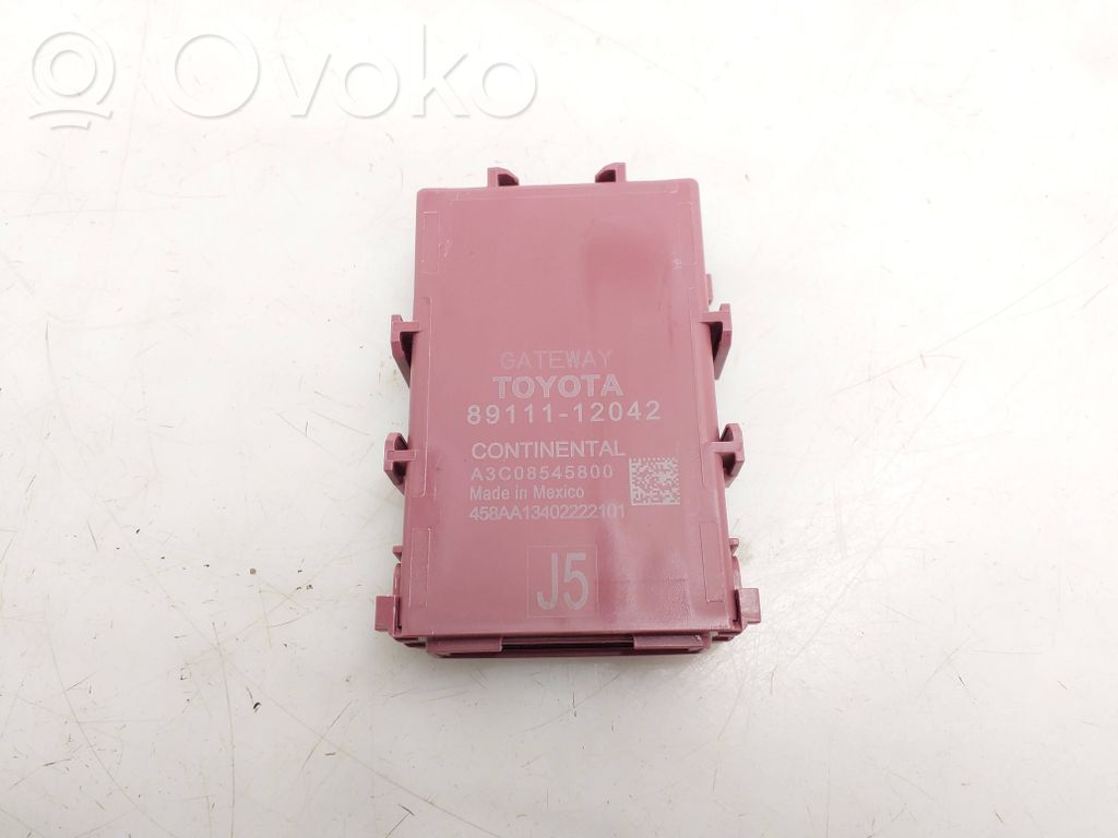 Toyota RAV 4 (XA50) Módulo de control Gateway 