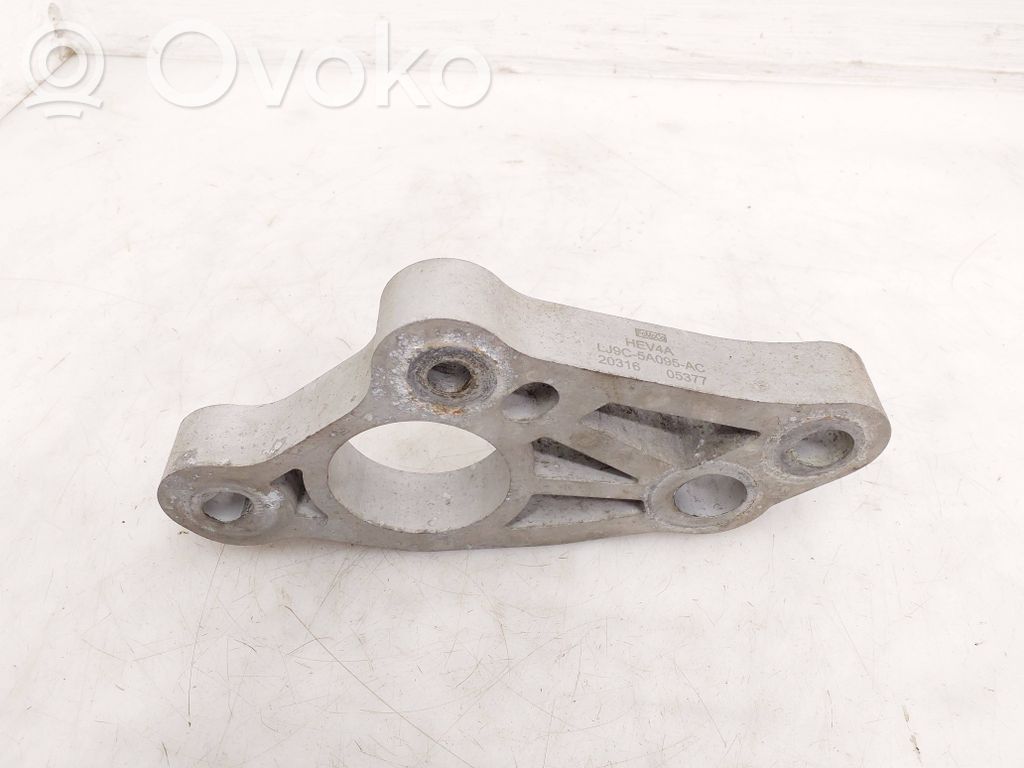 Engine mounting bracket   LJ9C5A095AC