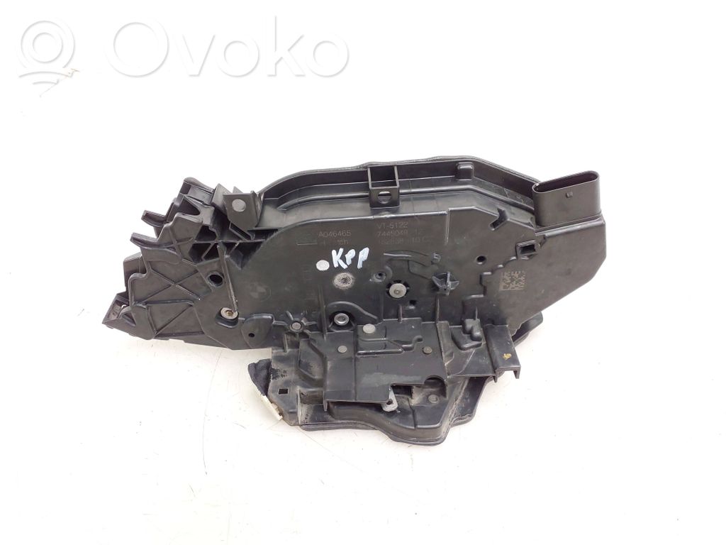 Etuoven lukko   7445049,VT5122