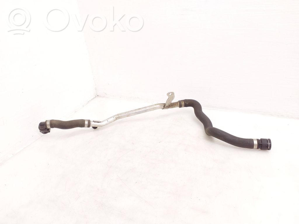 BMW 3 G20 G21 Tuyau de liquide de refroidissement moteur