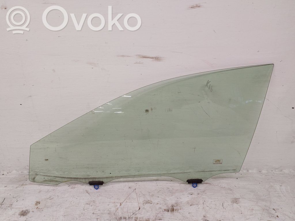 Toyota Camry VIII XV70  Etuoven ikkunalasi, neliovinen malli 