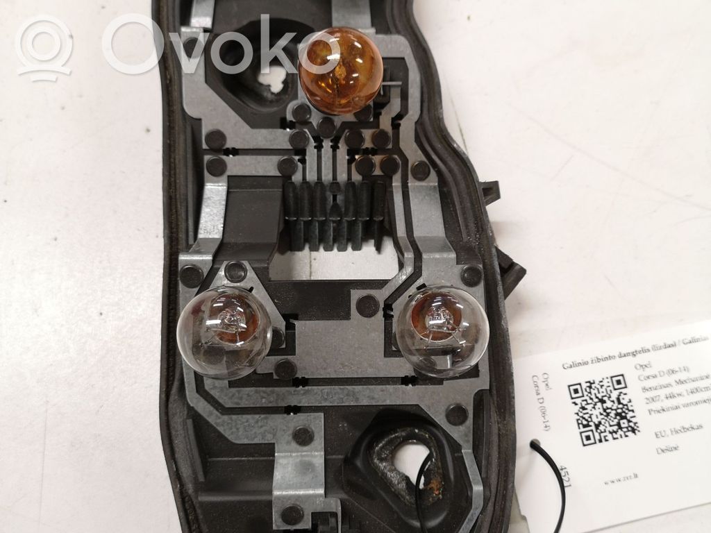 Opel Corsa D Takavalon polttimon suojan pidike 