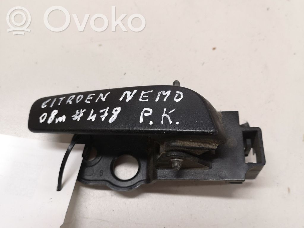 Etuoven sisäkahva   T044