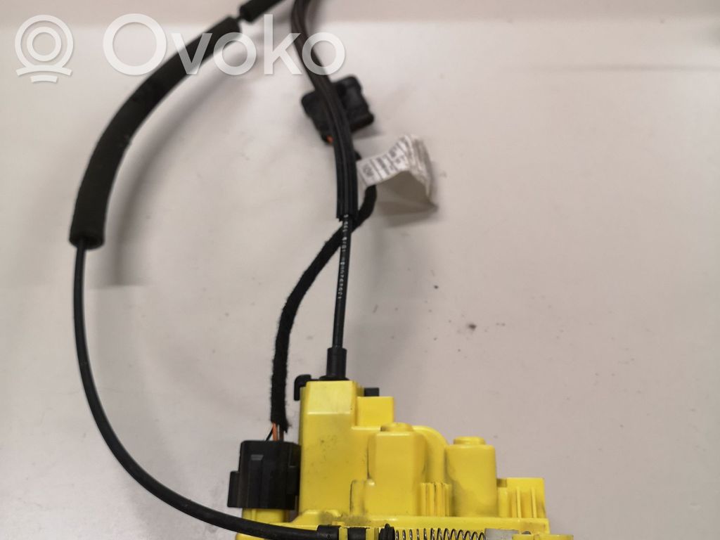 Citroen Nemo Zamek drzwi tylnych 