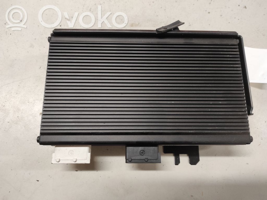Citroen C6 Sound amplifier 