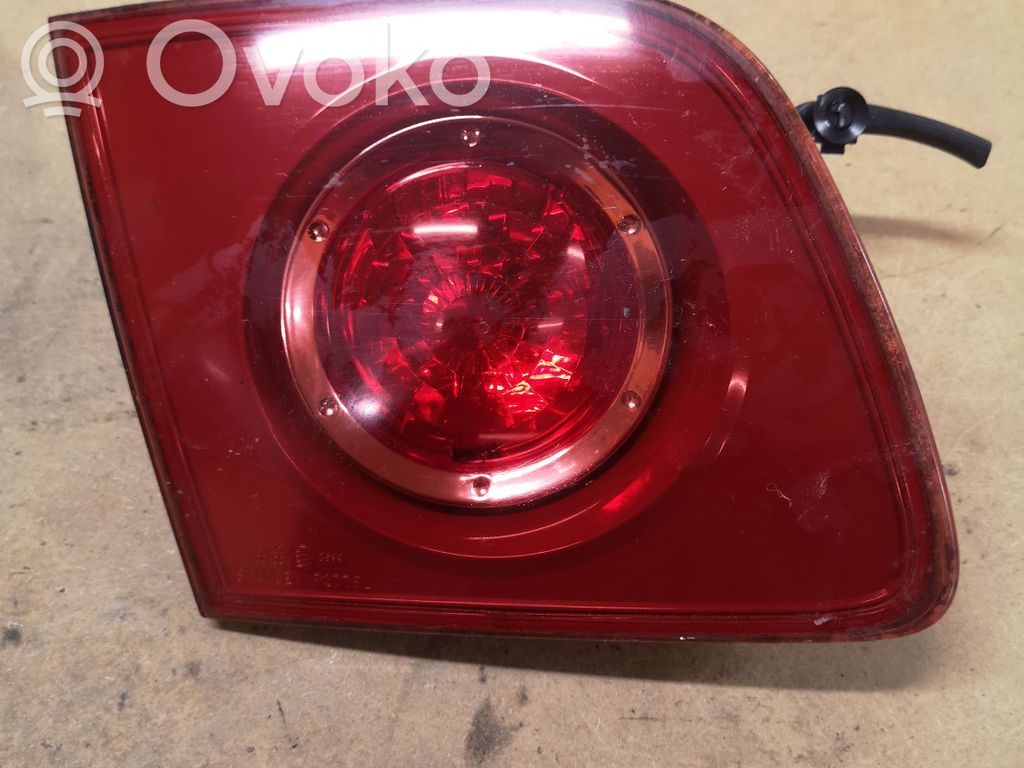 Mazda 3 I Takaluukun takavalot 