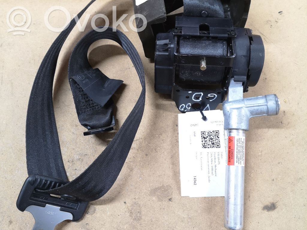 Volvo V50 Cinturón trasero 
