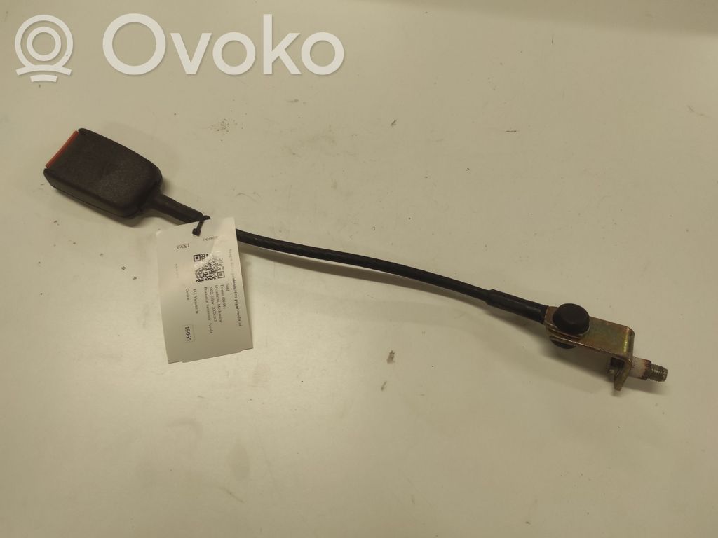 Etuistuimen turvavyö