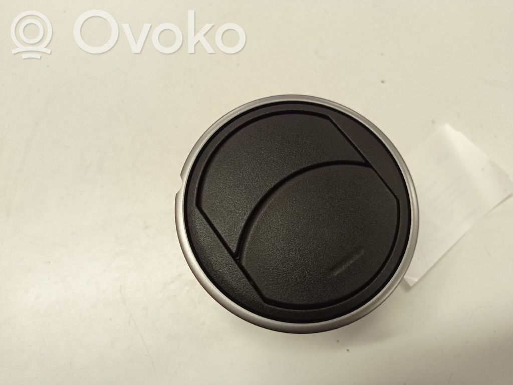 Mazda 3 II Šoninės oro grotelės 