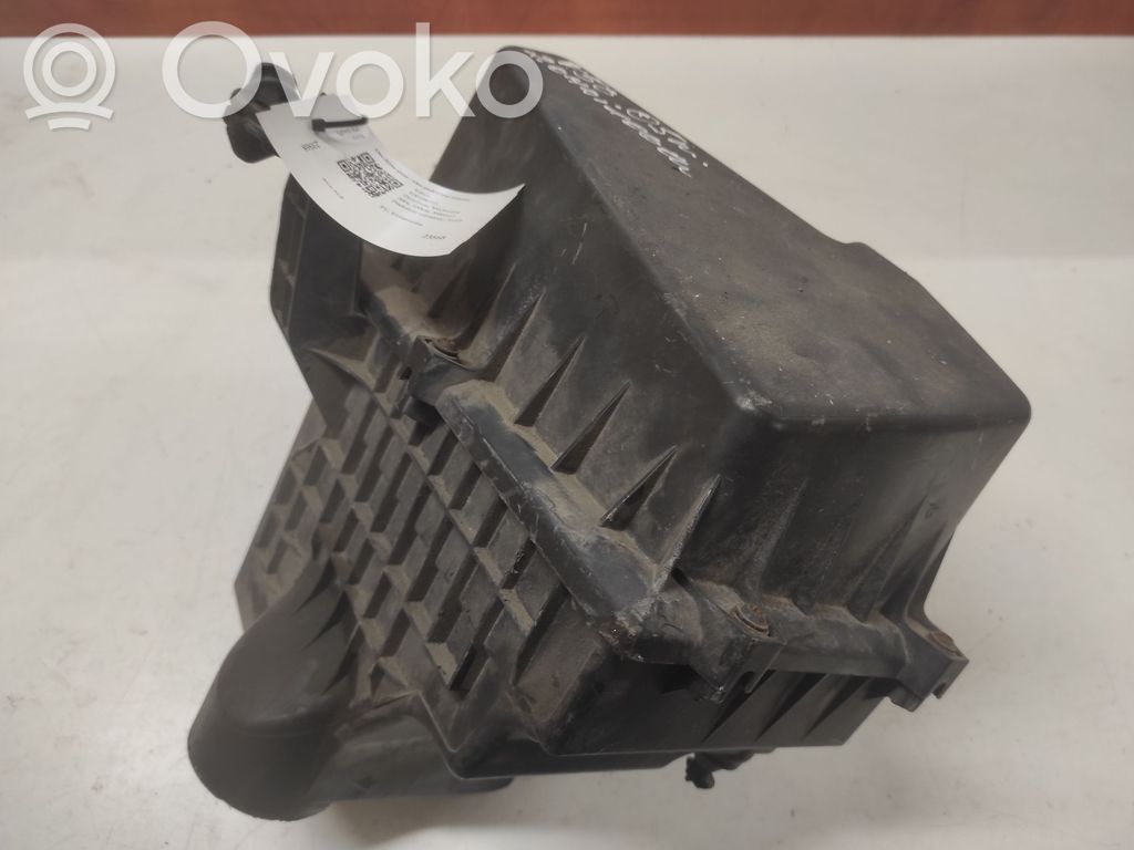 Volvo V50 Air filter box 