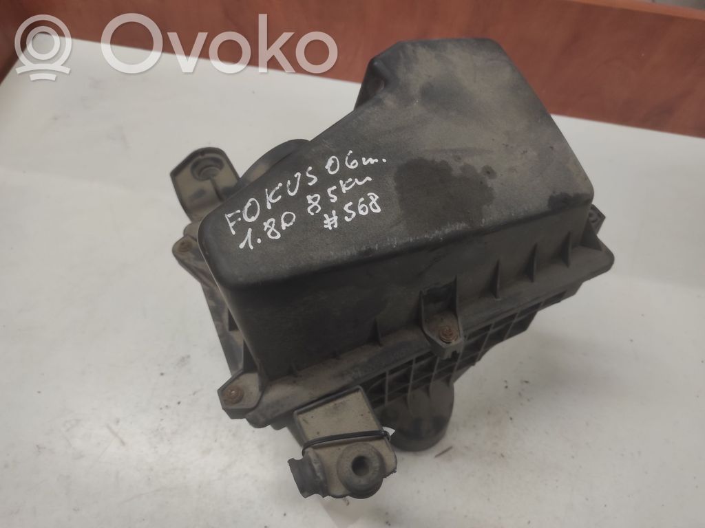 Ford Focus Air filter box 