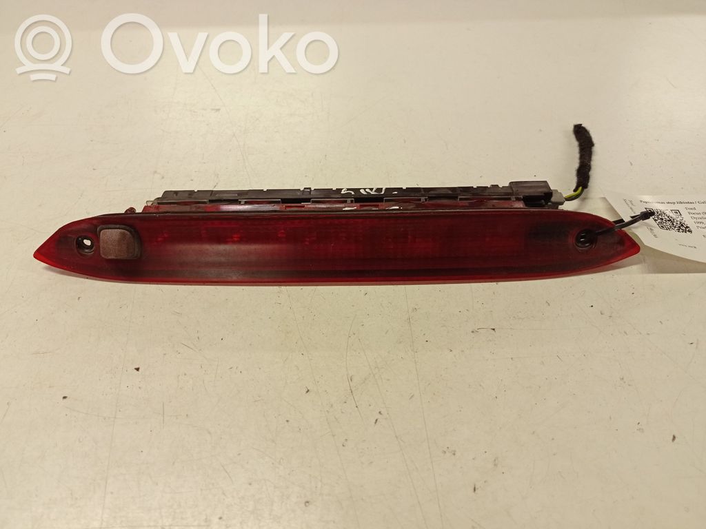 Ford Focus Third/center stoplight 