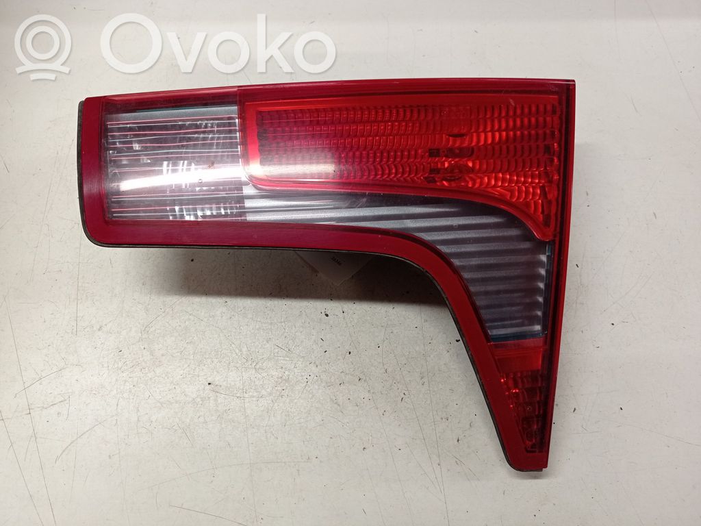 Citroen C5 Galinis žibintas dangtyje 