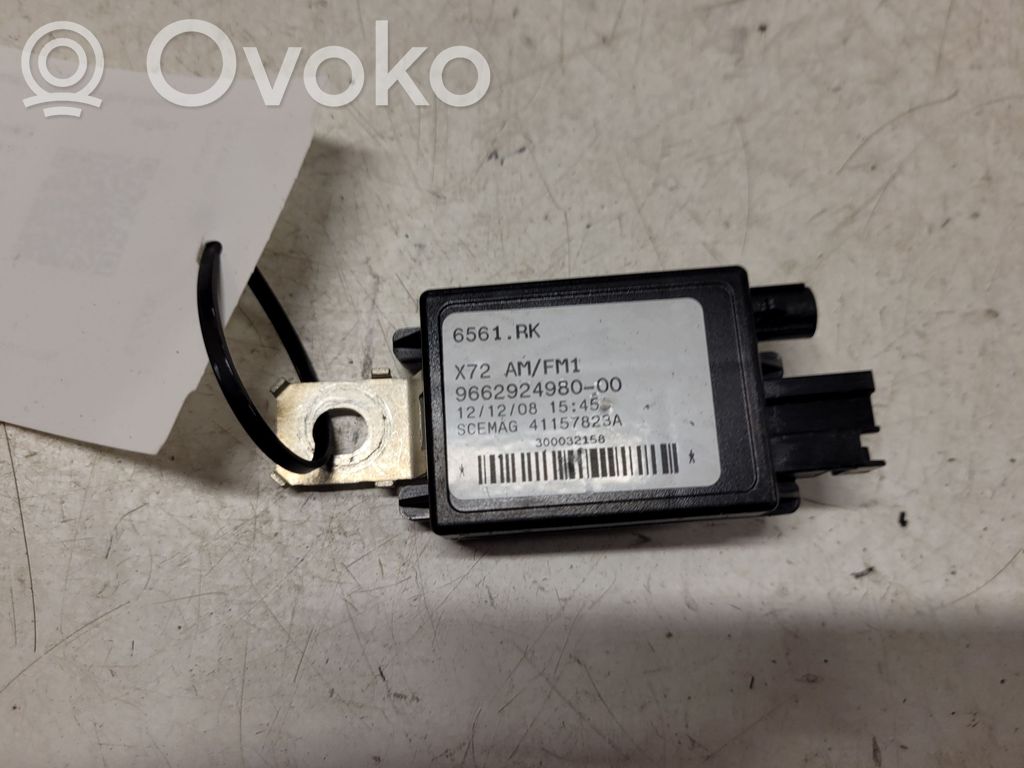 Citroen C5 Aerial antenna amplifier 