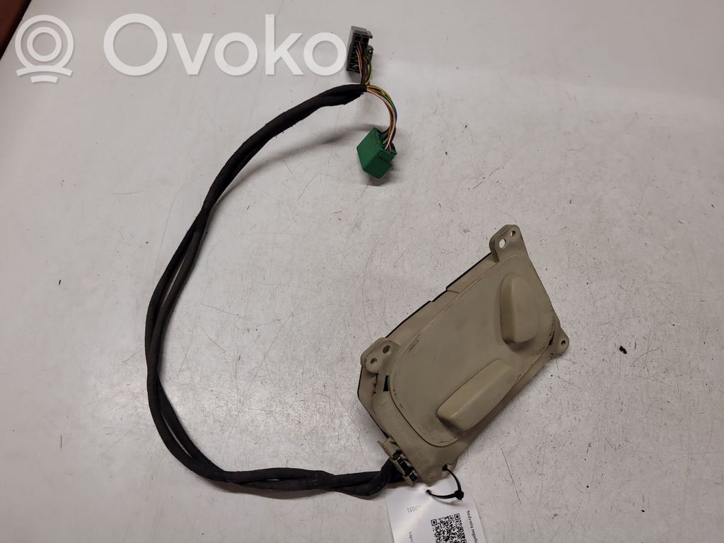 Jaguar S-Type Seat control switch 