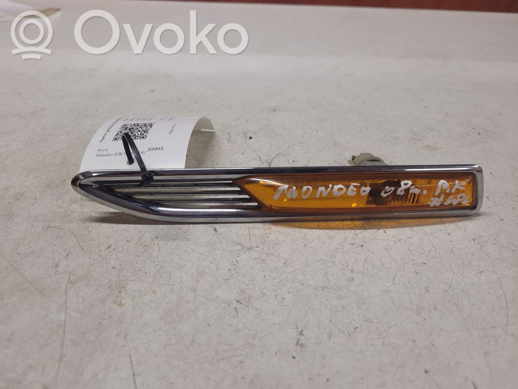 Ford Mondeo MK IV Kierunkowskaz błotnika przedniego 