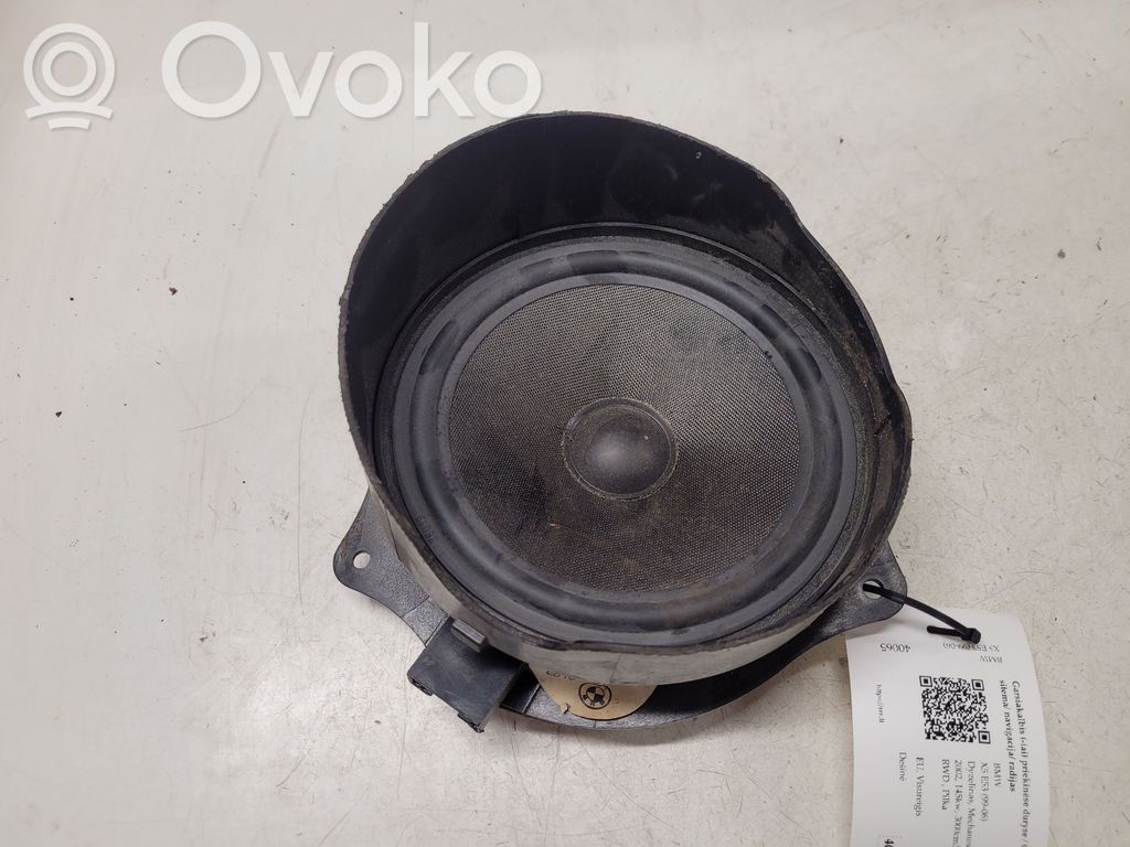 BMW X5 E53 Altavoz de la puerta delantera 