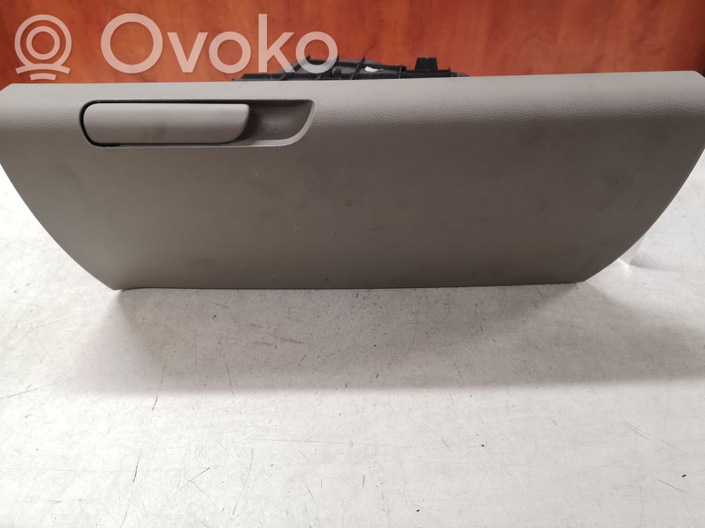 Citroen C5 Daiktadėžė 