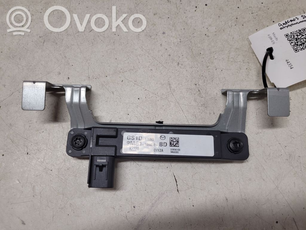 Mazda 6 Antenos stiprintuvas 