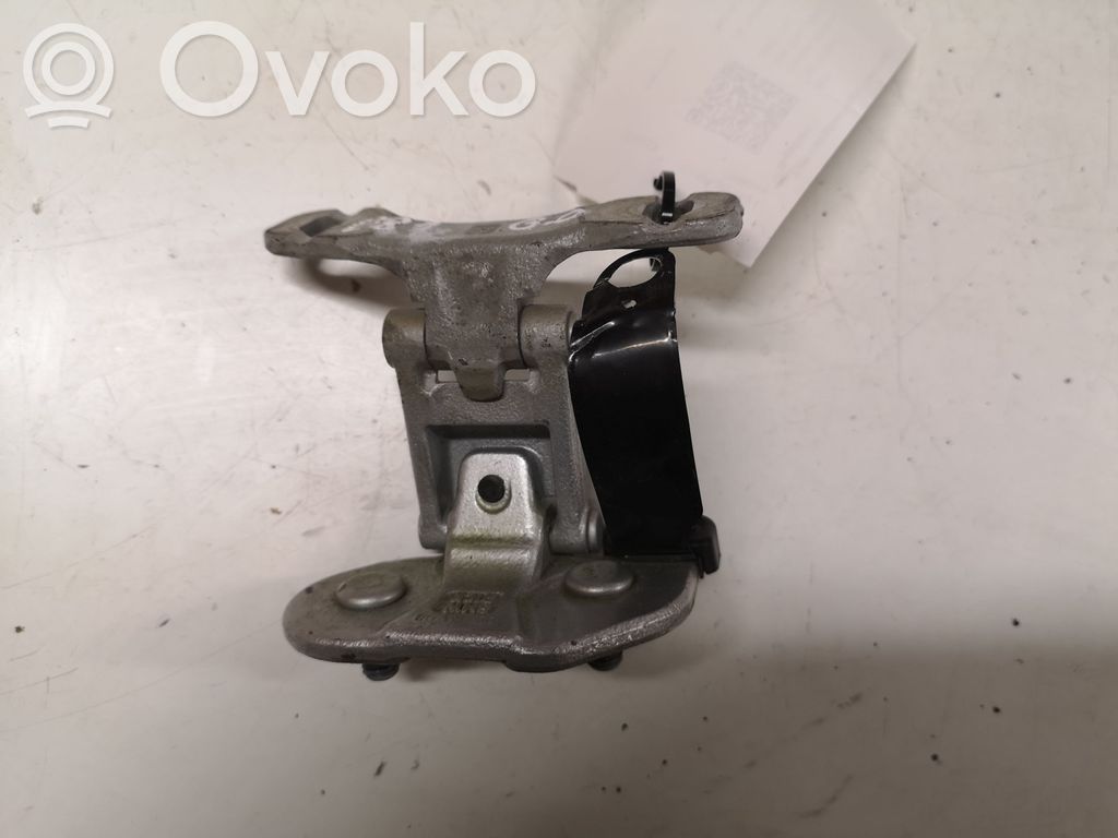BMW 1 E81 E87 Tailgate/trunk/boot hinge 