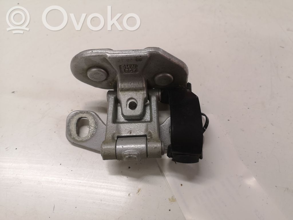 BMW 1 E81 E87 Tailgate/trunk/boot hinge 