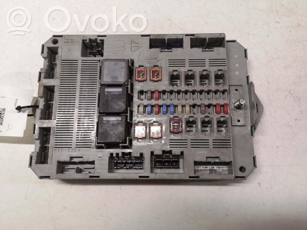 Jaguar XF Módulo de fusible 