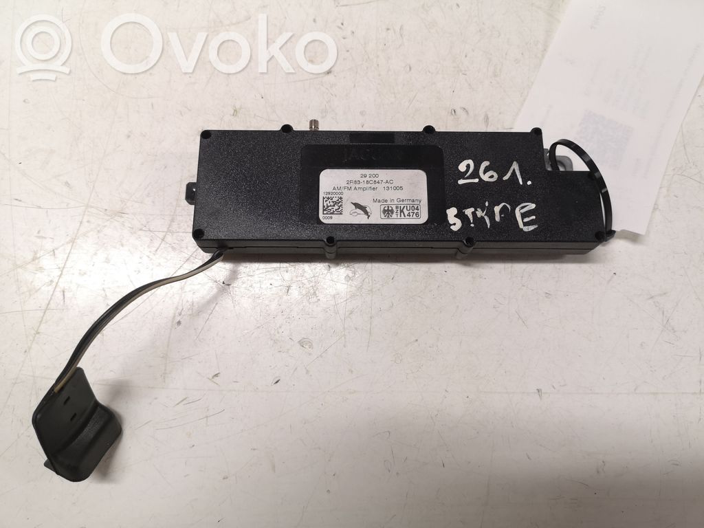 Jaguar S-Type Aerial antenna amplifier 