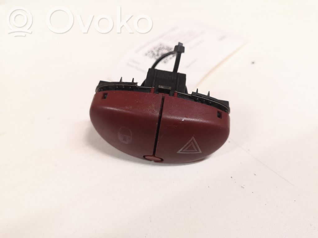 Citroen Xsara Picasso Hazard light switch 