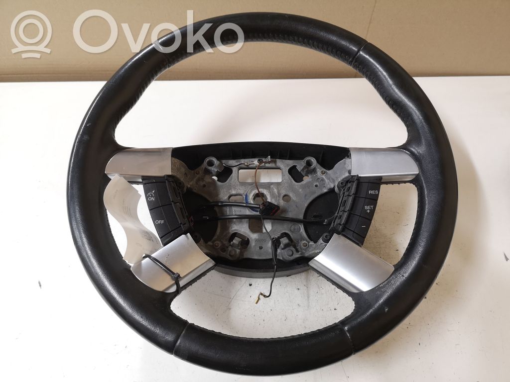 Ford Focus C-MAX Steering wheel 