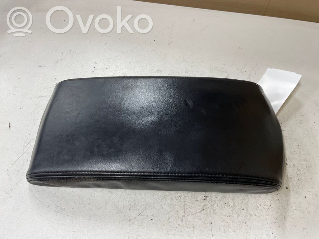 Peugeot 407 Armrest 