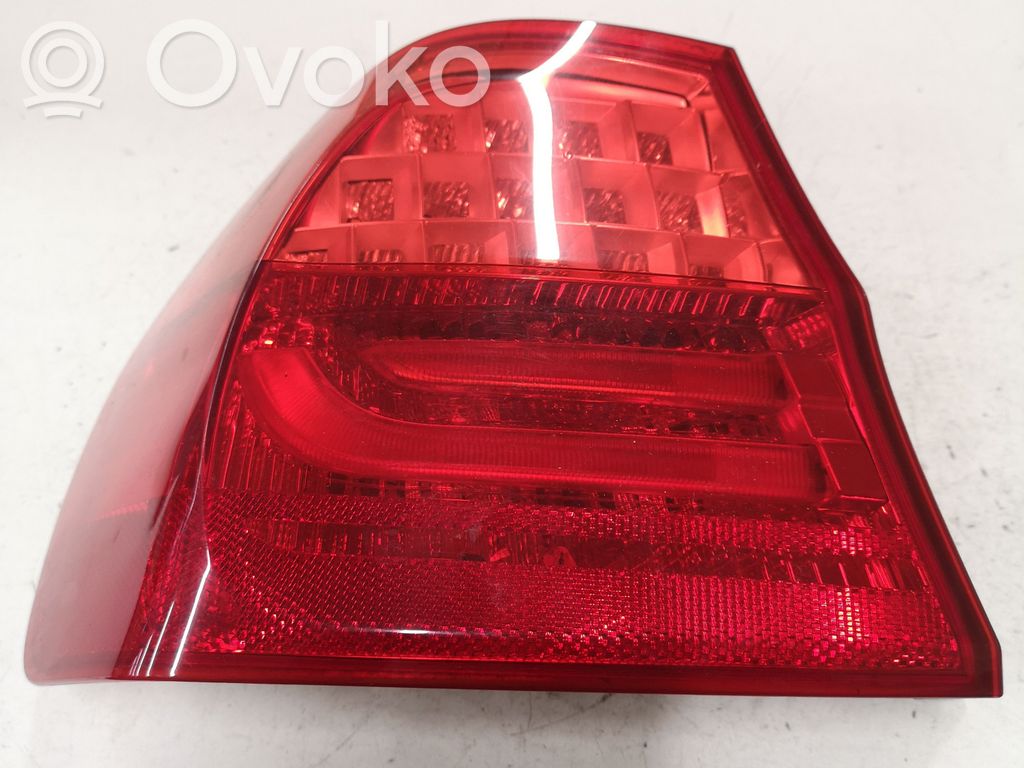 Rear/tail lights   4871731,21839014