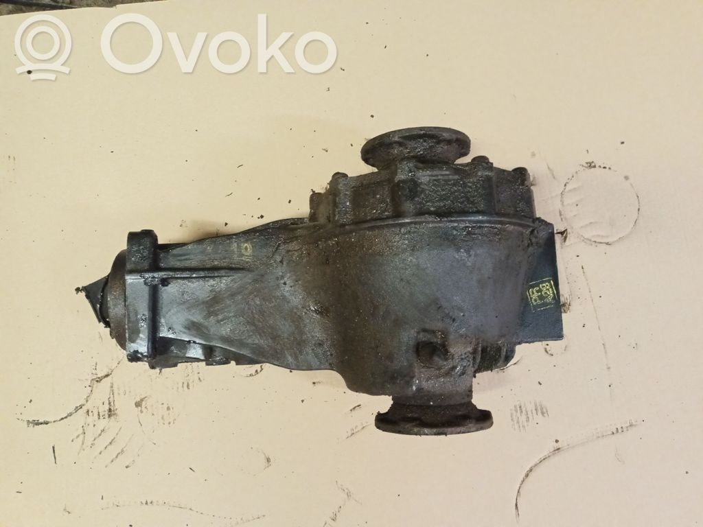 Audi A8 S8 D2 4D Galinis reduktorius 