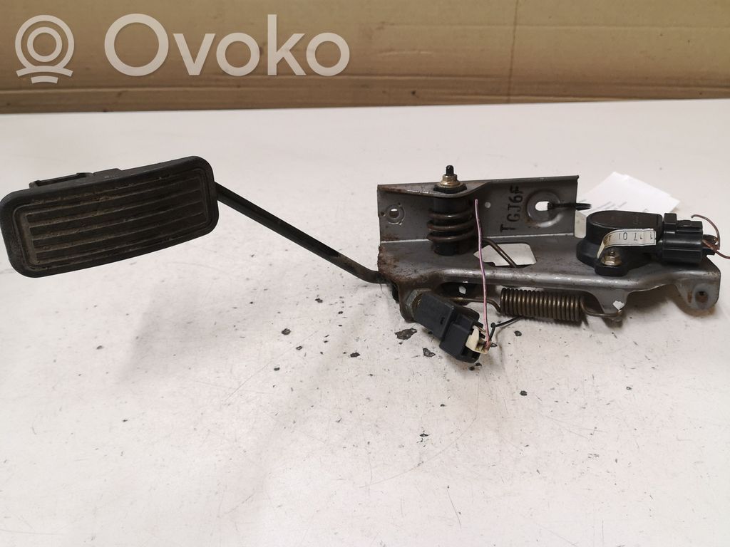 Mazda 6 Accelerator throttle pedal 