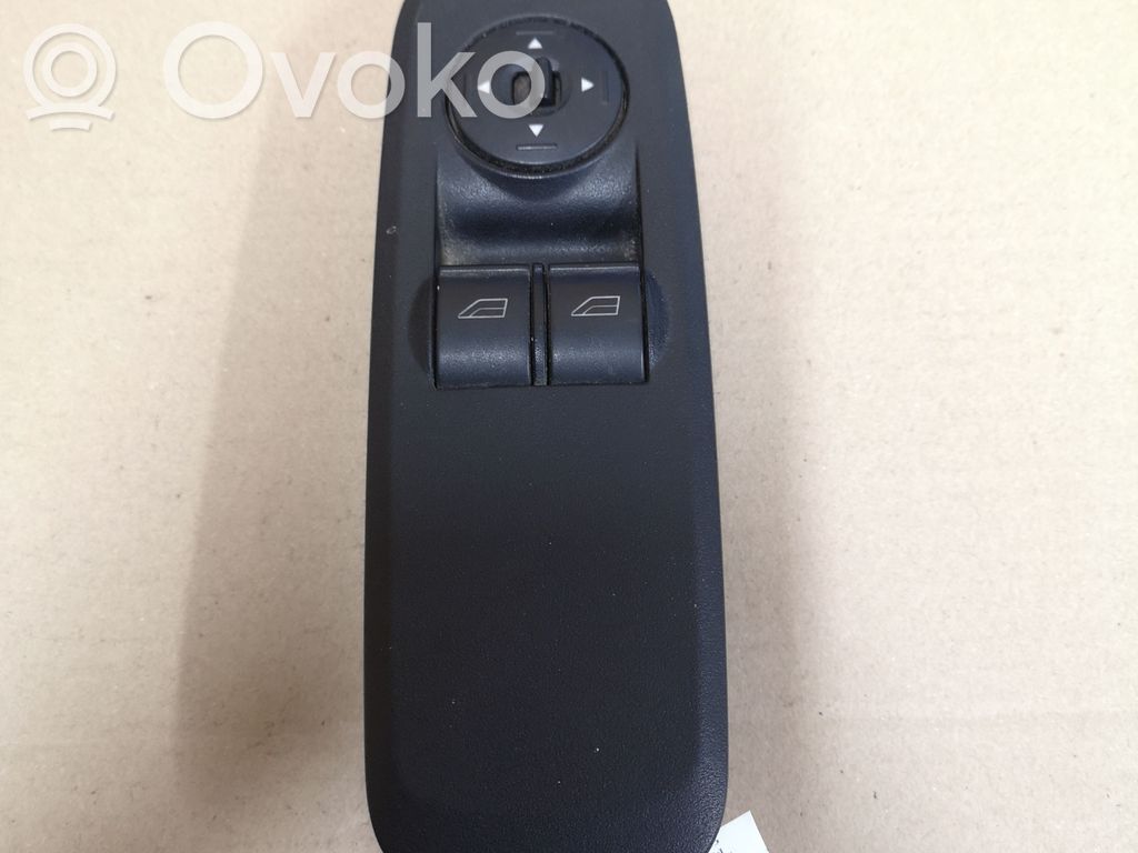 Ford Galaxy Electric window control switch 
