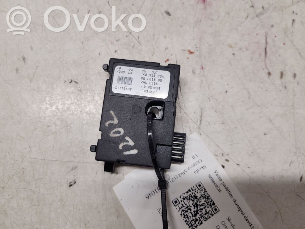 Skoda Octavia Mk2 (1Z) Steering angle sensor 