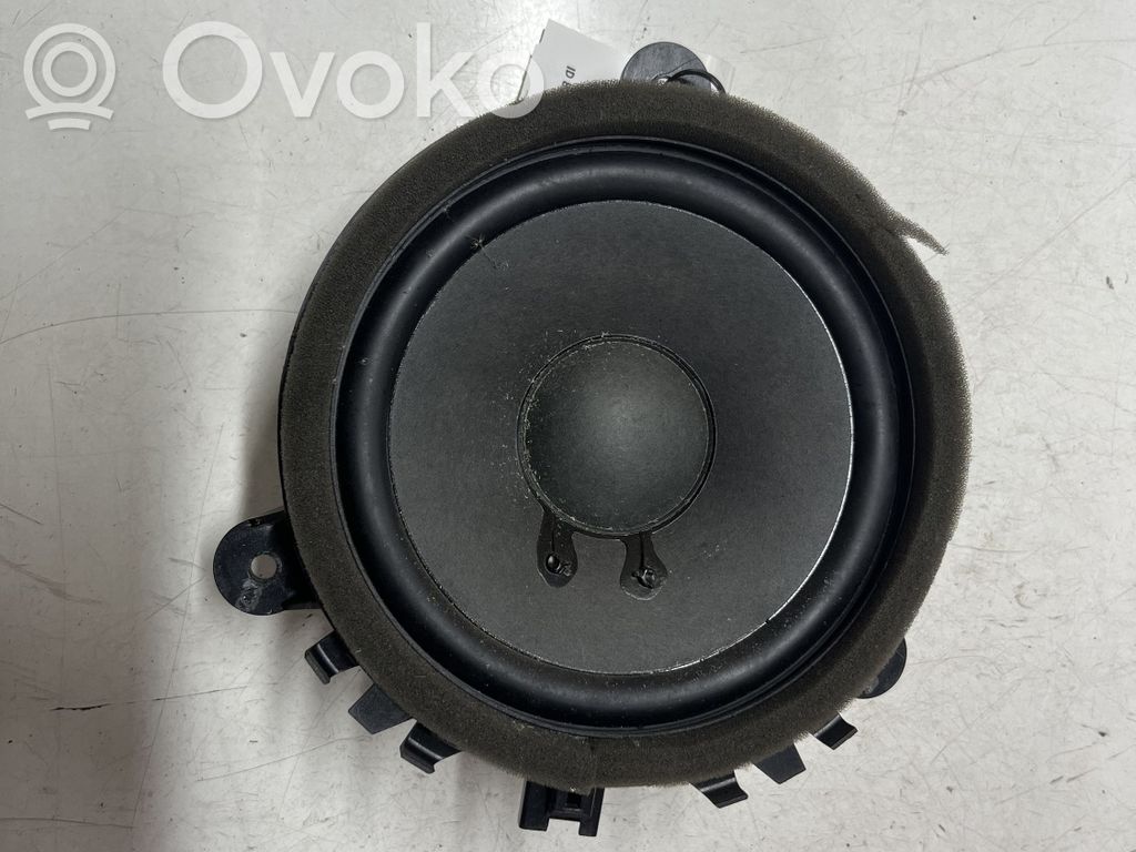 Volvo V70 Difuzor ușă spate 