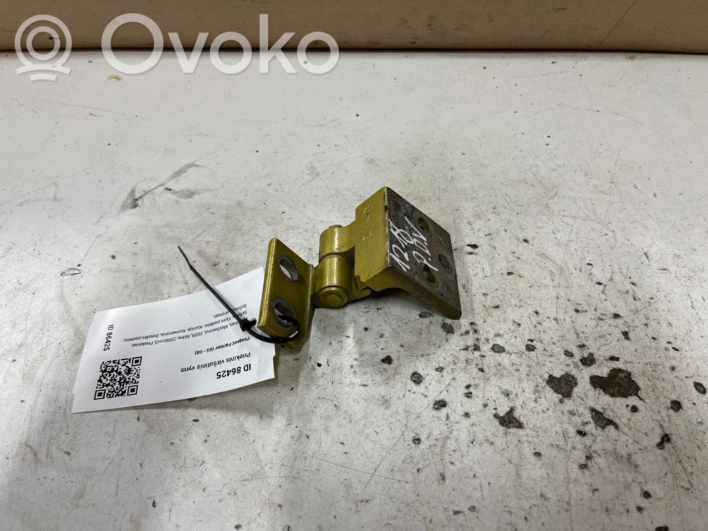 Etuoven yläsarana