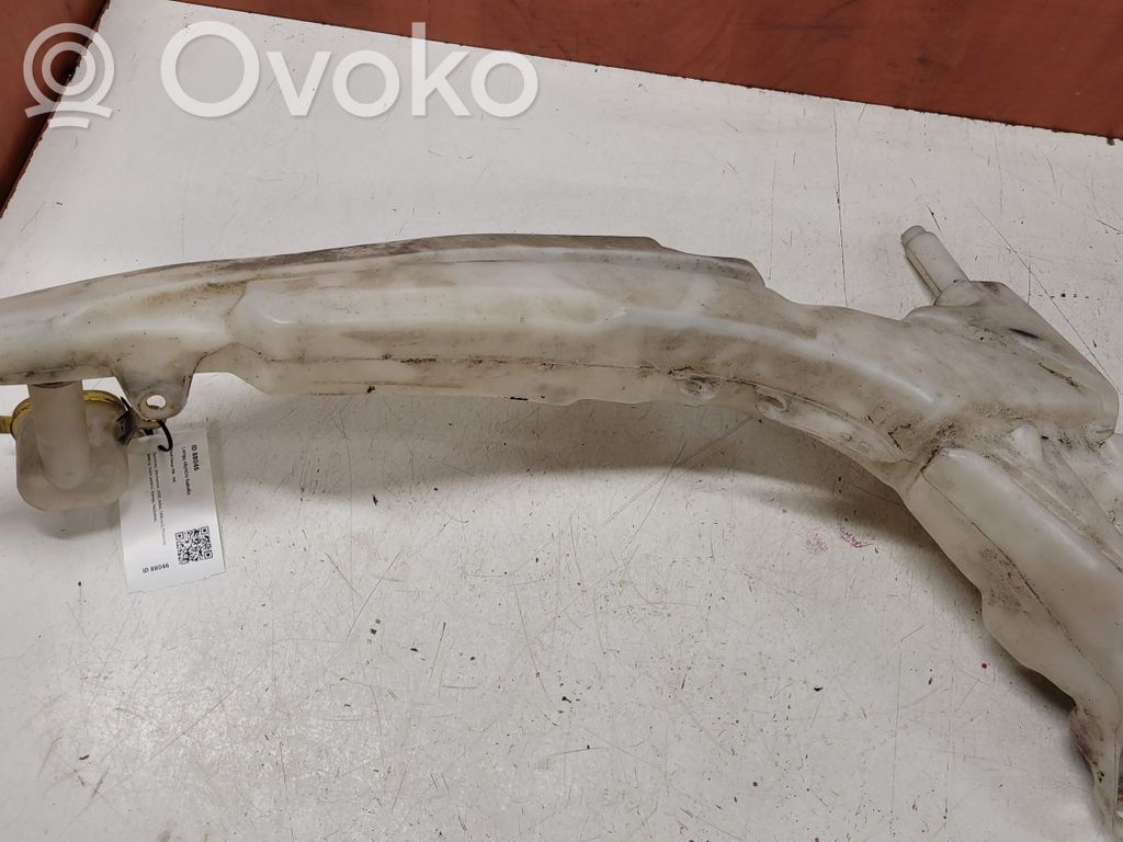 Ford Focus Windshield washer fluid reservoir/tank 