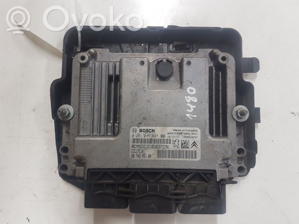 Citroen DS3 Engine control unit/module 