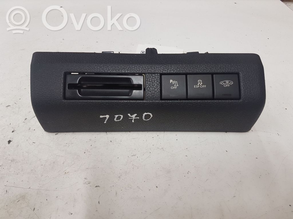 Peugeot 3008 I ESP (stability program) switch 